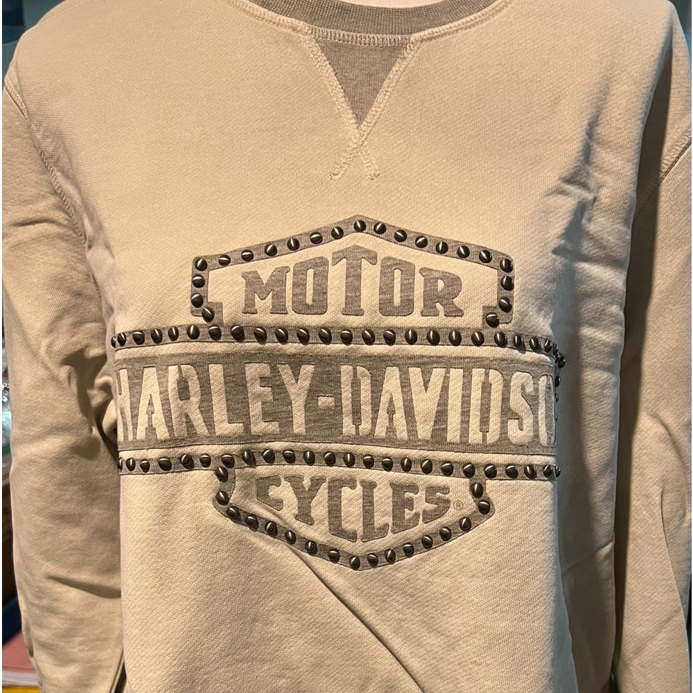 HD sweatshirt